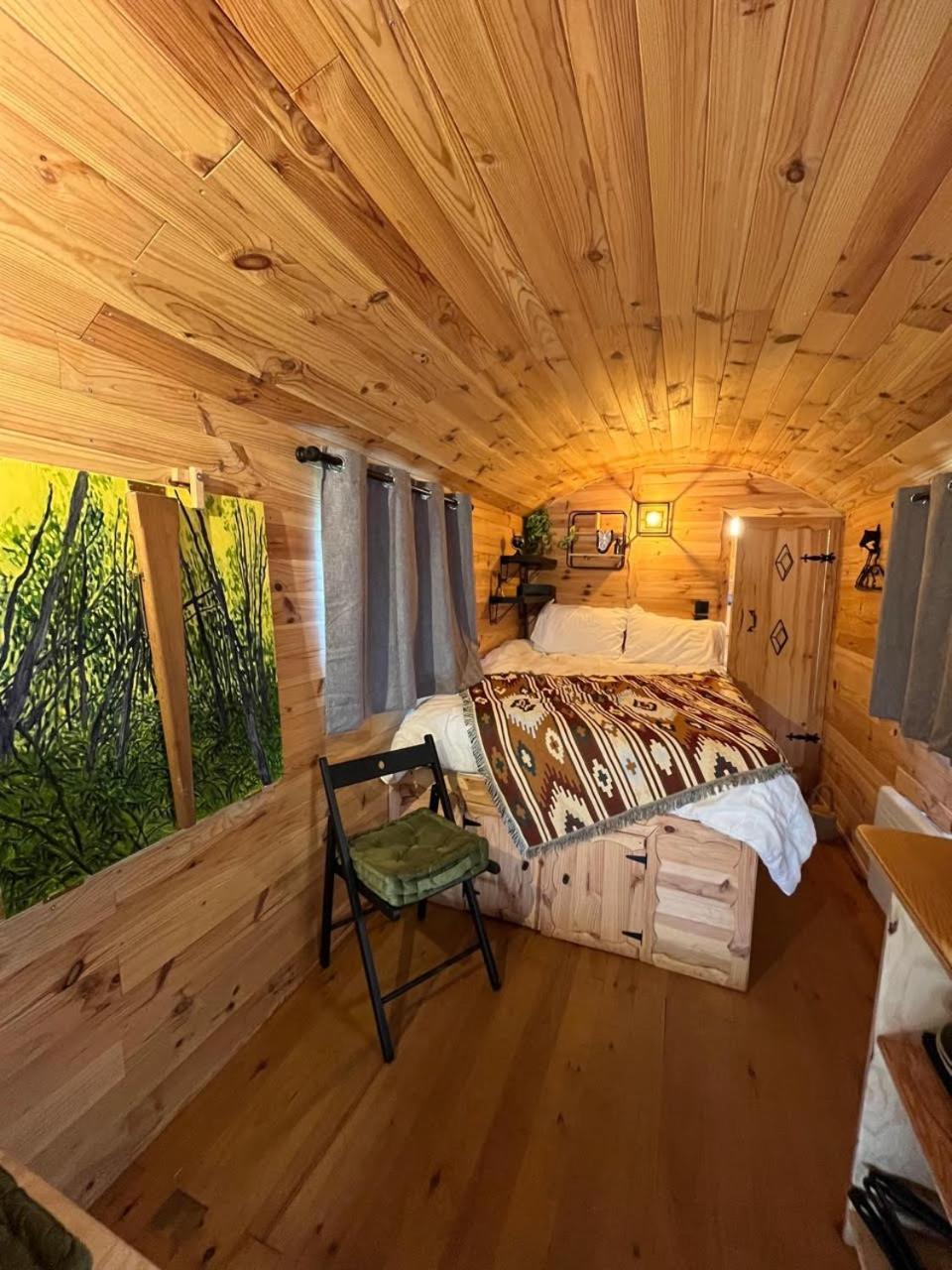 Verneuil  Les Logements Insolites De La Base Nautique מראה חיצוני תמונה